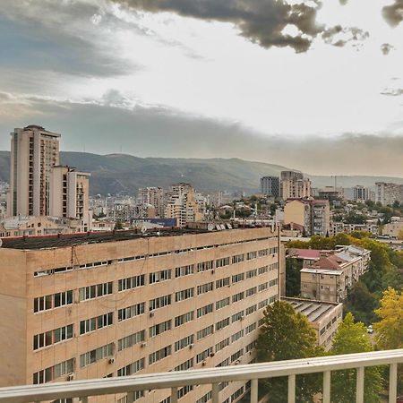 Vakhtang Bochorishvili Street, 37B Тбилиси Экстерьер фото